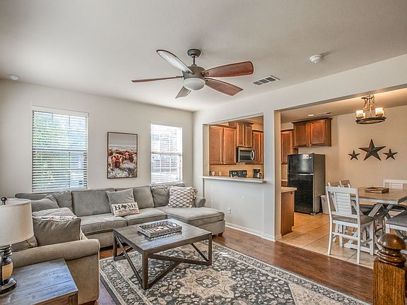 2nd image of 6801 Sandshell Blvd