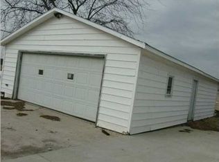 1687 12 Mile Rd NW, Sparta, MI 49345