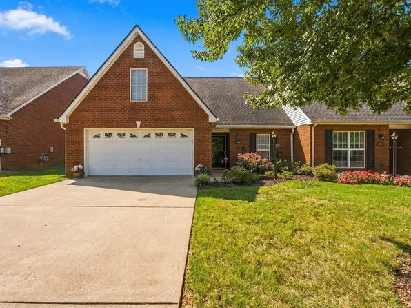366 Golfview Ct, Murfreesboro, TN 37127