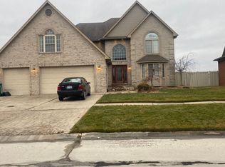 31430 Lavender Dr, Brownstown, MI 48173