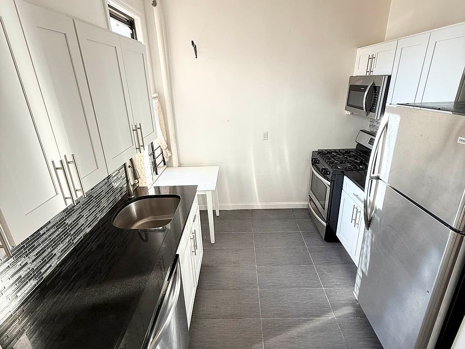 1st image of 115-25 Metropolitan Ave #61