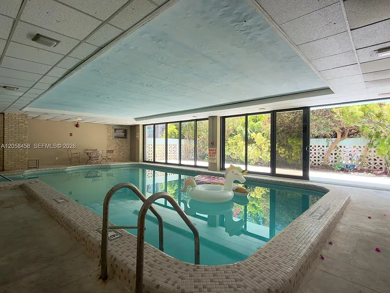 1800 Collins Ave #3H — Photo 30