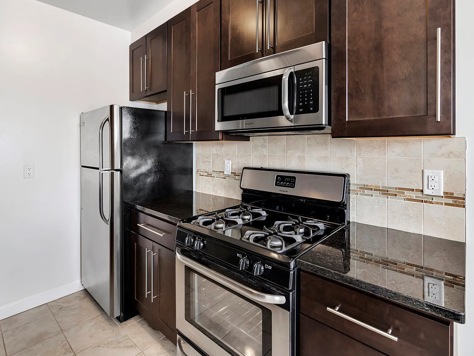 64 Park Apartments — Photo 1