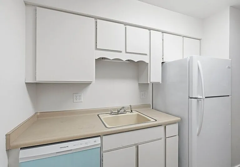 3102 E 27th Ave #102 — Photo 11