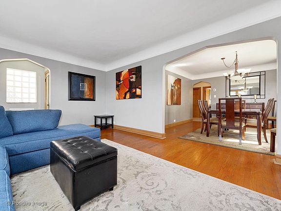5th image of 4859 N Austin Ave