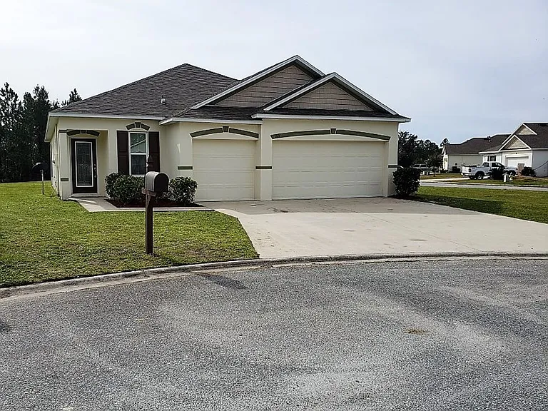 110 Cedar Circle Dr — Photo 4
