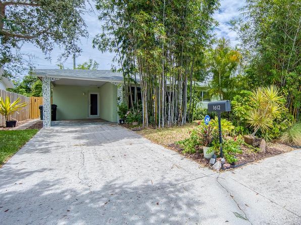 1612 N Ocean Breeze