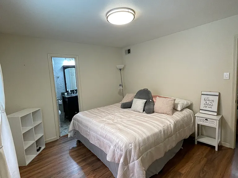 732 Cherokee St #208 — Photo 8