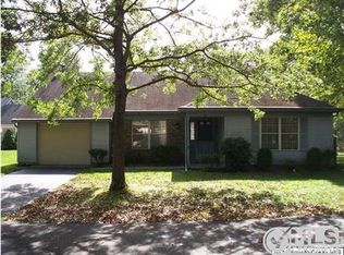 517 Petunia Ln N, Whiting, NJ 08759