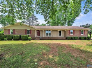 1300 Ridgedale St, Athens, AL 35613