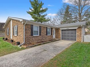 4020 Elora Ln, Lexington, KY 40515