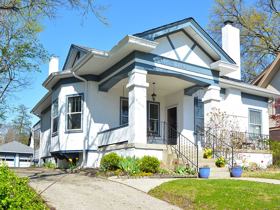 2nd image of 3681 Grovedale Pl