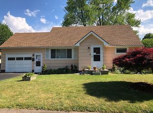 27 Leopard St, Rochester, NY 14615