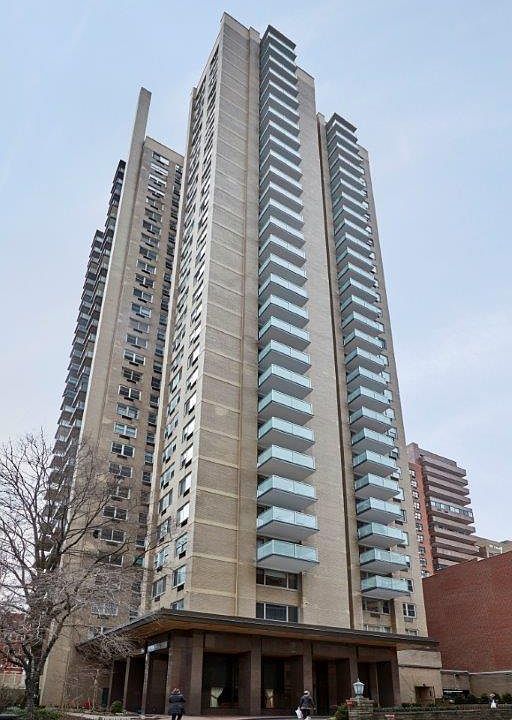 1st image of 250 E 87th St APT 26G