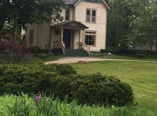 707 S Main St, Fairfield, IA 52556