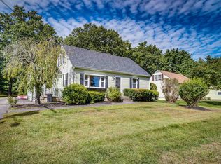 11 Barry St, Dover, NH 03820