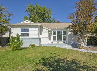 17635 Los Alimos St, Granada Hills, CA 91344