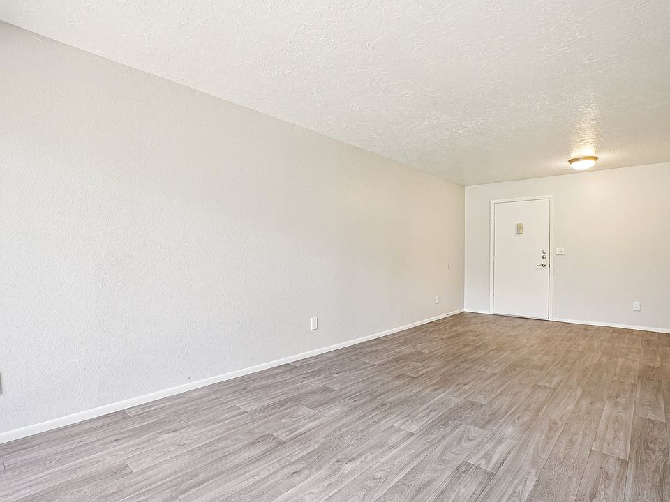 1x1 Renovated