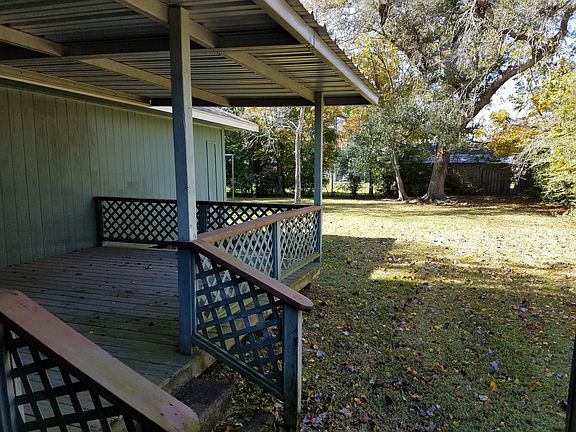 4th image of 3910 Jande St