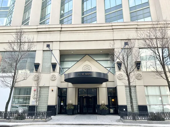 111 W Maple St APT 2306, Chicago, IL 60610