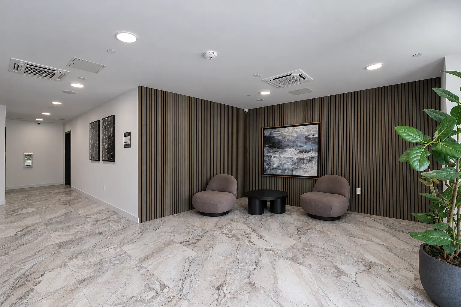 6115 Romaine St — Photo 3