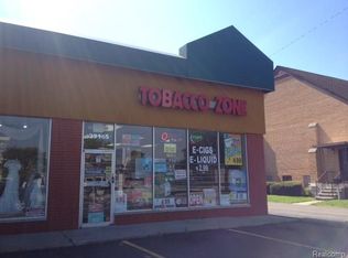 29465 6 Mile Rd, Livonia, MI 48152