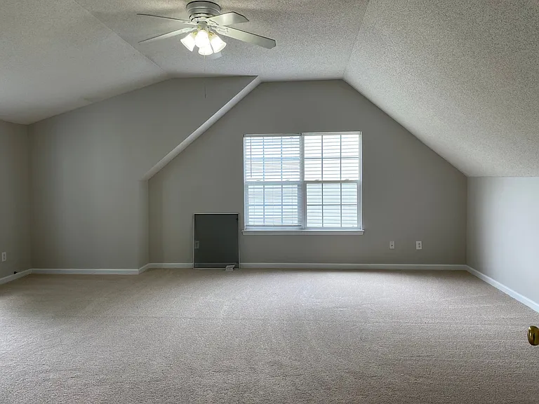 5603 Falls Ridge Ln — Photo 16