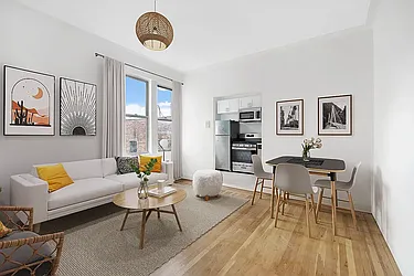 225 13th Street, #D2