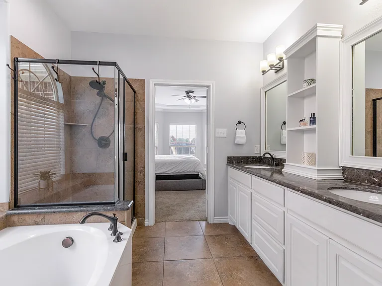 2624 Stable Door Ln — Photo 18