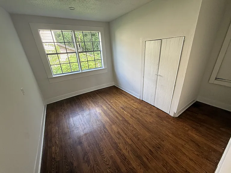 2511 Wilder St #3 — Photo 5