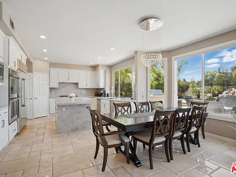 4040 Leighton Point Rd — Photo 12