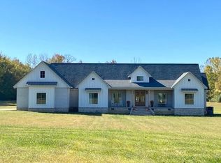 3675 Cravens Rd, Savannah, TN 38372