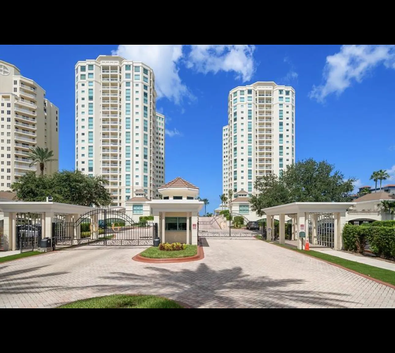2 bed, 1427 sqft, $4,500 — Photo 1