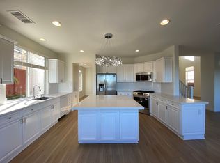 1532 Sapphire Dr, Carlsbad, CA 92011