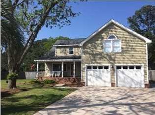 610 Detyens Rd, Mount Pleasant, SC 29464