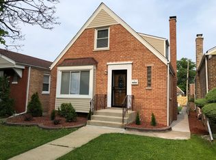 9555 S University Ave, Chicago, IL 60628