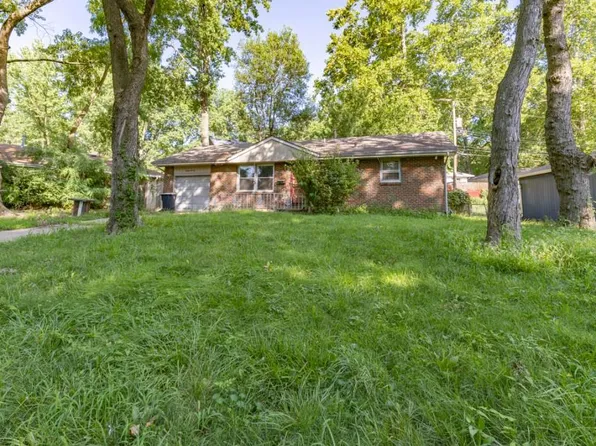 1801 NE 51st Ter, Kansas City, MO 64118