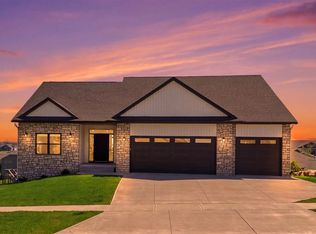 505 Dogwood Ln, Tiffin, IA 52340