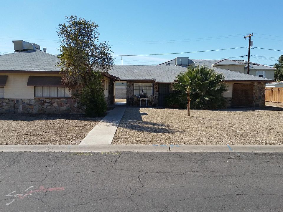 1 Bed 1 Bath triplex apt for rent - Near 12th St / E Bethany
