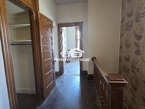 2nd image of 3914A Michigan Ave