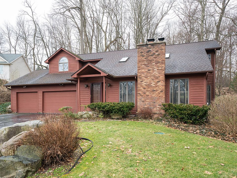 1st image of 2475 Ramblewood Dr