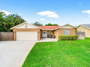 6911 Beacon Holw, Boynton Beach, FL 33437