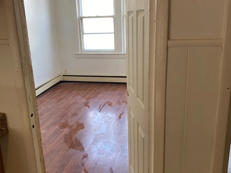 36 E 28th St #1F — Photo 4