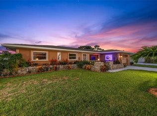 25 Oakland Hills Ct, Rotonda West, FL 33947