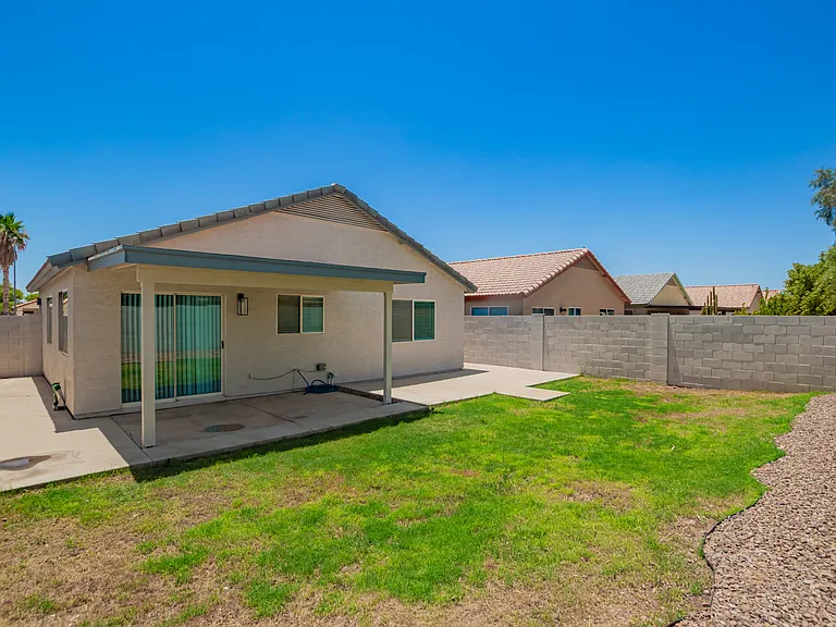 3014 W Zachary Dr — Photo 16