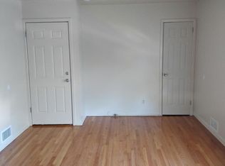 70 Finlay Pl, Newark, NJ 07106
