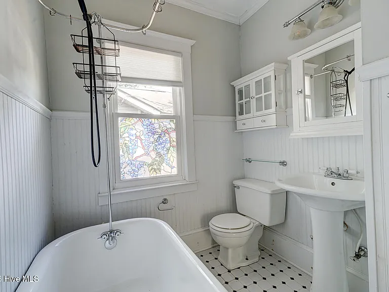 1510 Orange St — Photo 13