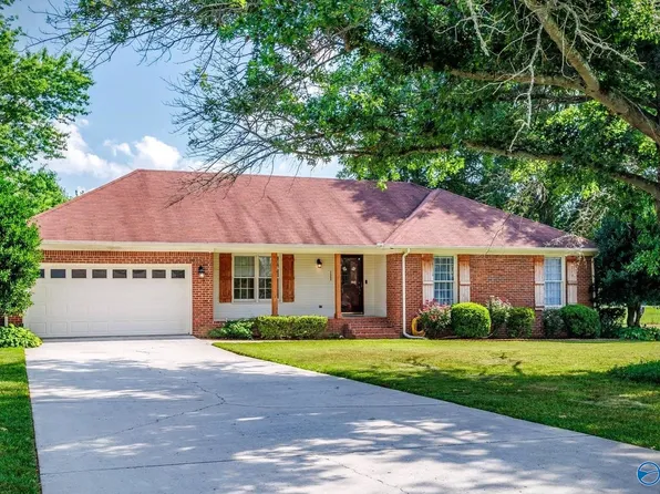 122 Pattiwood Dr, Hazel Green, AL 35750