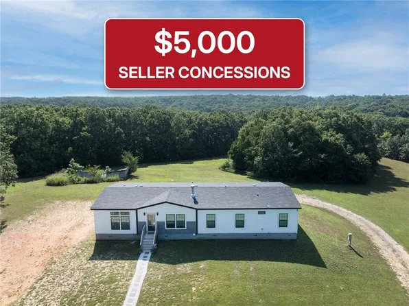 1546 1st Ave NE, Gravette, AR 72736