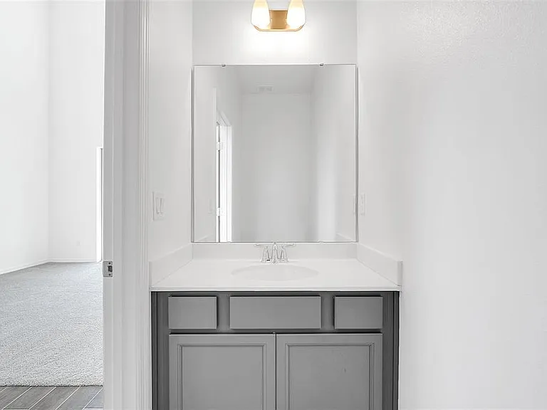 1217 Grassland Ave — Photo 14